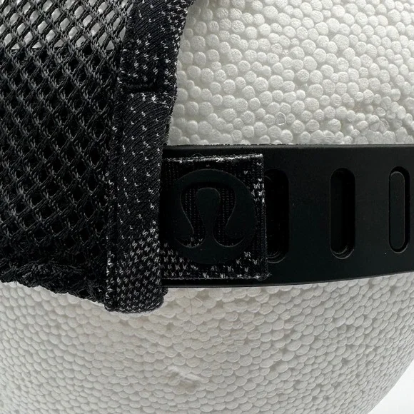 Lululemon Hat Cap SnapBack Men Black Camo Mesh Trucker Adjustable Athletic Gym - Picture 7 of 9